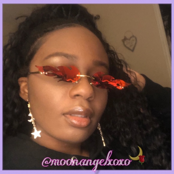 Accessories - 🔥Mirrored Flame Sunglasses🔥